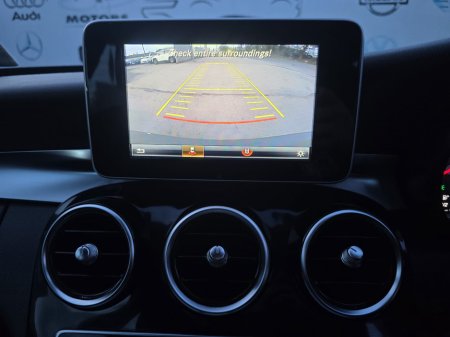 2015 Mercedes-Benz C Class - thumbnail 16