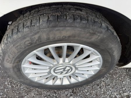 2012 Volkswagen up! - thumbnail 11