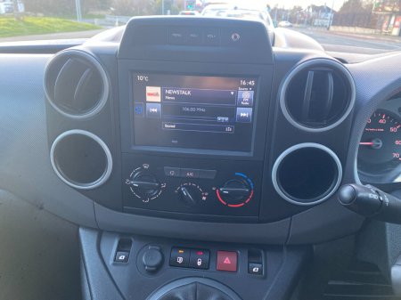 2017 Peugeot Partner 1.6 HDi 75 bhp Active €9,499