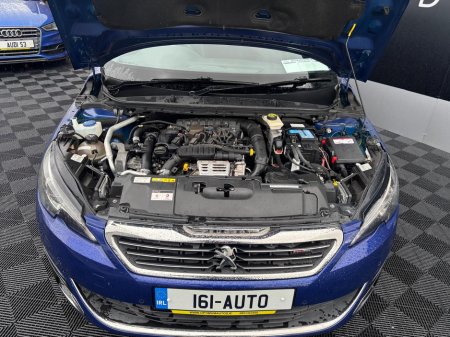 2016 Peugeot 308 - thumbnail 8