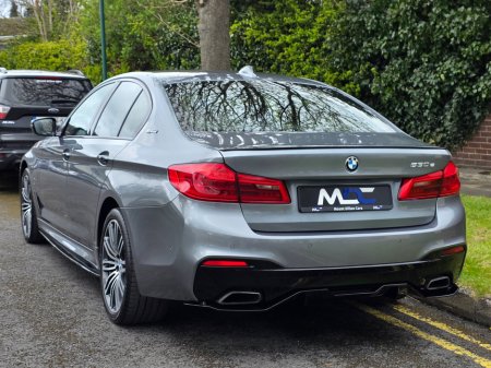 2017 BMW 5 Series - thumbnail 12