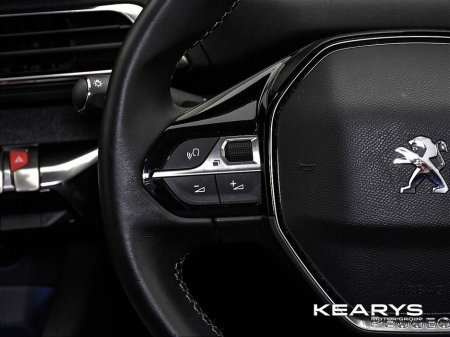 2021 Peugeot 5008 - thumbnail 18