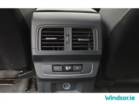 2024 Audi Q5 35 TDI 163HP S tronic SE €55,995 thumbnail