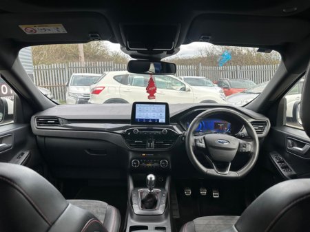 2022 Ford Kuga - thumbnail 13