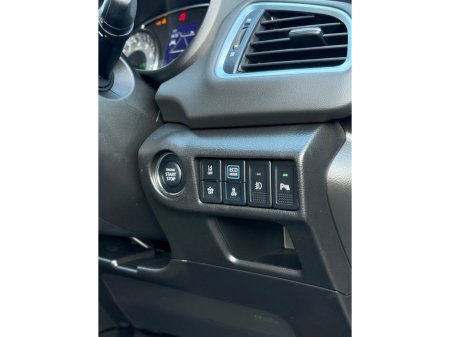 2025 Suzuki SX4 - thumbnail 21