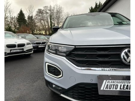 2018 Volkswagen T-Roc 1.0 TSI DESIGN 115HP LOW KM €17,995 thumbnail