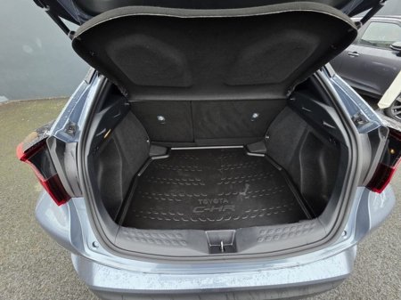 2021 Toyota C-HR 1.8 Hybrid Sport 5dr €24,949 thumbnail