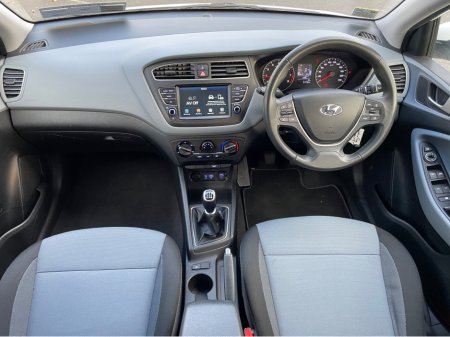 2019 Hyundai i20 ACTIVE DELUXE PLUS - APPLE PLAY - REVERSE CAMERA - 270TAX €12,995