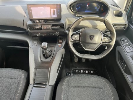 2025 Peugeot Rifter - thumbnail 18