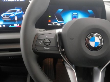 2025 BMW 1 Series 120 Sport €39,900 thumbnail