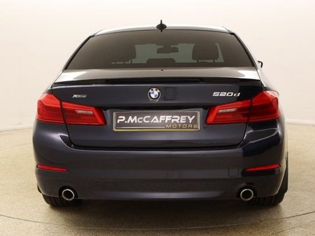 2018 BMW 5 Series - photo 6