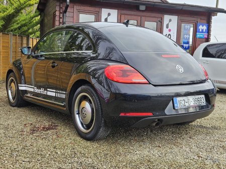 2016 Volkswagen Beetle - thumbnail 15