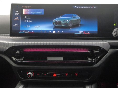 2025 BMW i4 - thumbnail 8