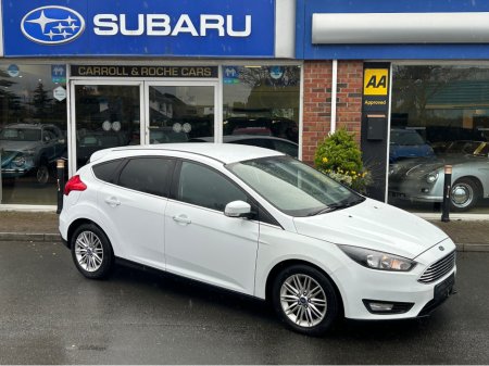 2017 Ford Focus - thumbnail 23