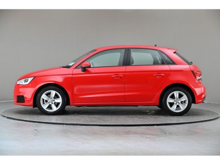 2016 Audi A1 1.0TFSI 95BHP S-TRONIC *LOW MILEAGE*PARK SENSORS* thumbnail