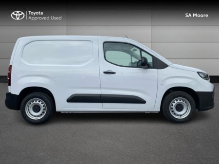 2025 Toyota Proace City 1.5 GX SWB 650KG - DEMO MODEL €28,250