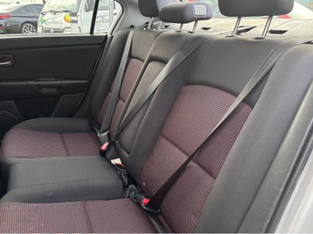 2006 Mazda Mazda3 1.6 TOURING SDN SVP €999 thumbnail