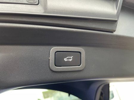 2022 Jaguar I-Pace 400 90kWh SE SUV 5dr Electric Auto 4WD (400 ps) thumbnail