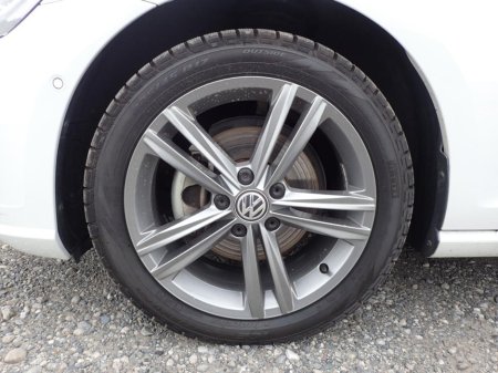 2020 Volkswagen Golf 2.0 TDI Highline Meister Leather seats €23,950 thumbnail