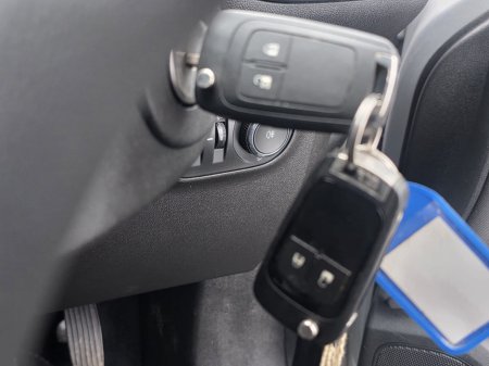 2017 Opel Corsa 1.4 75PS S €7,950 thumbnail