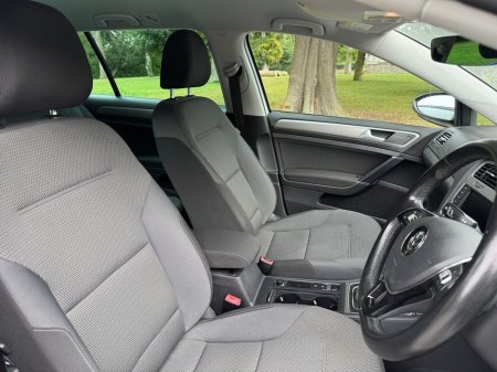 2018 Volkswagen Golf - thumbnail 18