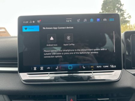 2026 Volkswagen T-Roc - thumbnail 16