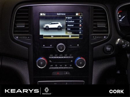 2020 Renault Megane - thumbnail 25