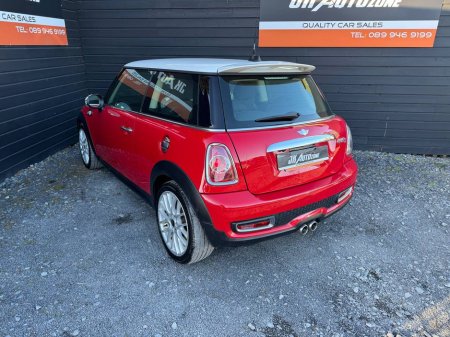 2013 MINI Cooper S 1.6 HATCH AUTO 3DR €10,895