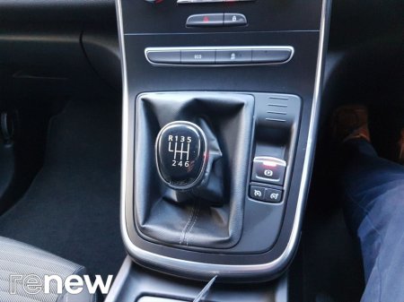 2020 Renault Grand Scenic 1.75 Blue dCi 120 EDC Iconic €21,995 thumbnail