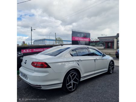 2019 Volkswagen Passat - thumbnail 5