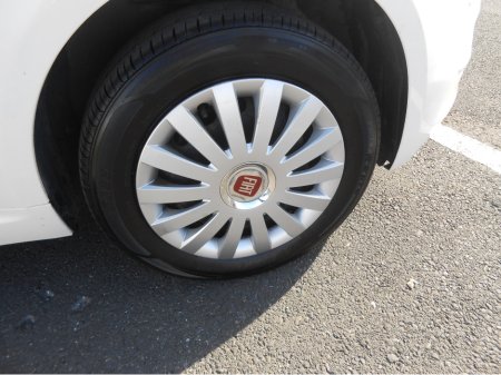 2016 Fiat Panda - thumbnail 13