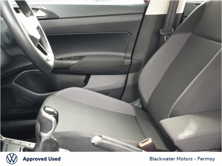 2022 Volkswagen Polo 1.0TSI 95BHP LIFE WITH FLOOR MATS €18,950 thumbnail