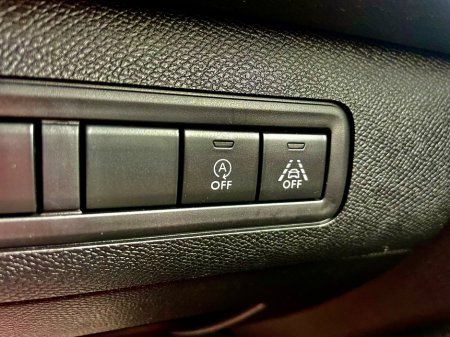 2018 Peugeot 308 - thumbnail 32