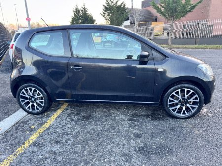 2014 Volkswagen up!  €6,999