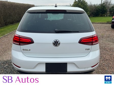 2017 Volkswagen Golf 172 Volkswagen Golf Comfortline 1.2 DSG €15,950 thumbnail