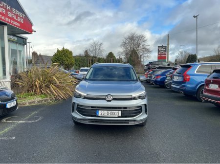 2025 Volkswagen Tiguan MATCH TDI S-A DSG €49,995 thumbnail