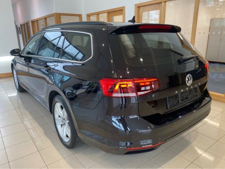 2020 Volkswagen Passat  €29,950