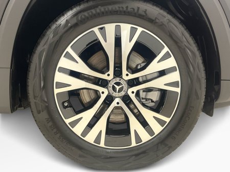 2025 Mercedes-Benz GLB - thumbnail 7