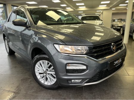 2022 Volkswagen T-Roc DESIGN SPORT 1.0 TSI 110HP €19,900