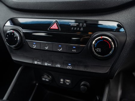 2017 Hyundai Tucson - thumbnail 19