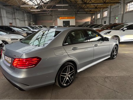 2016 Mercedes-Benz E Class - thumbnail 15