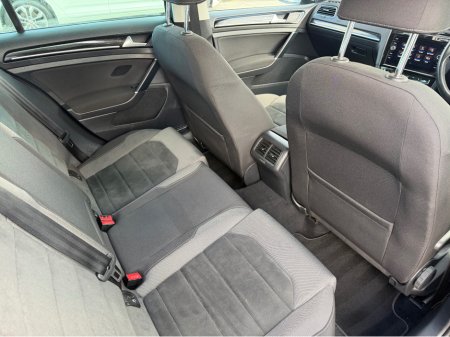 2019 Volkswagen Golf - thumbnail 22