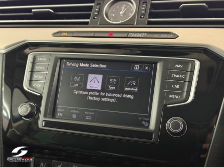 2017 Volkswagen Passat - thumbnail 28