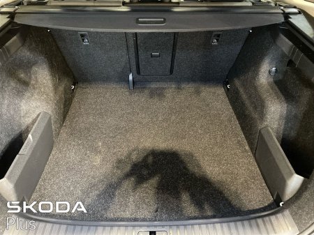 2023 Skoda Enyaq - thumbnail 9