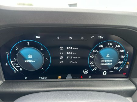 2026 Volkswagen Transporter TRENDLINE PLUS LWB 150HP MANUAL €36,965 thumbnail