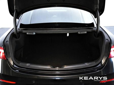 2019 Mercedes-Benz E Class - thumbnail 21