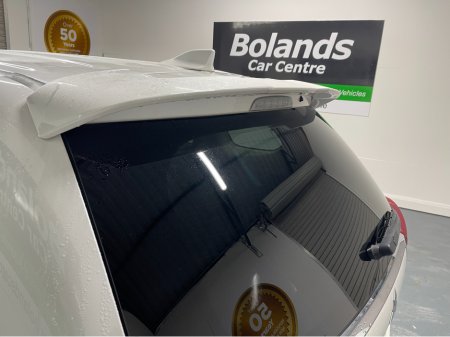 2019 Mitsubishi Outlander (Low Kms) HYBRID 2.4 PHEV AUTOMATIC 5DR MODEL  www.bolandscarcentre.ie €22,900 thumbnail