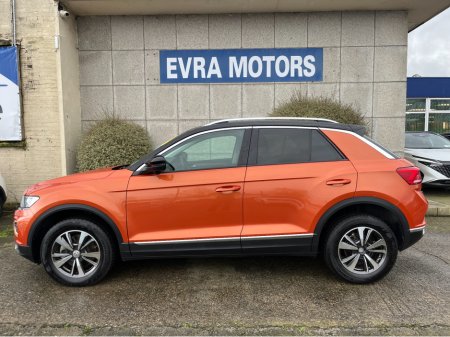 2021 Volkswagen T-Roc STYLE AUTOMATIC 2.0 DIESEL //REVERSE CAMERA//KEYLESS ENTRY//ADAPTIVE CRUISE CONTROL// €25,950 thumbnail
