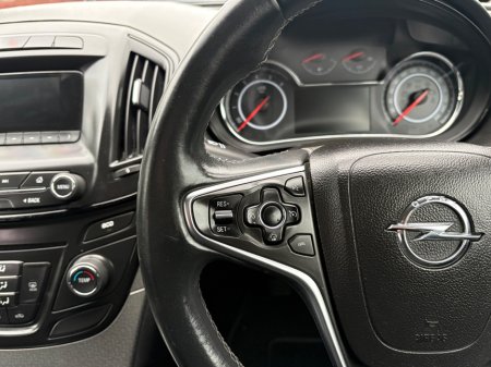 2014 Opel Insignia - thumbnail 21