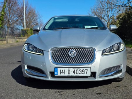 2014 Jaguar XF - thumbnail 8